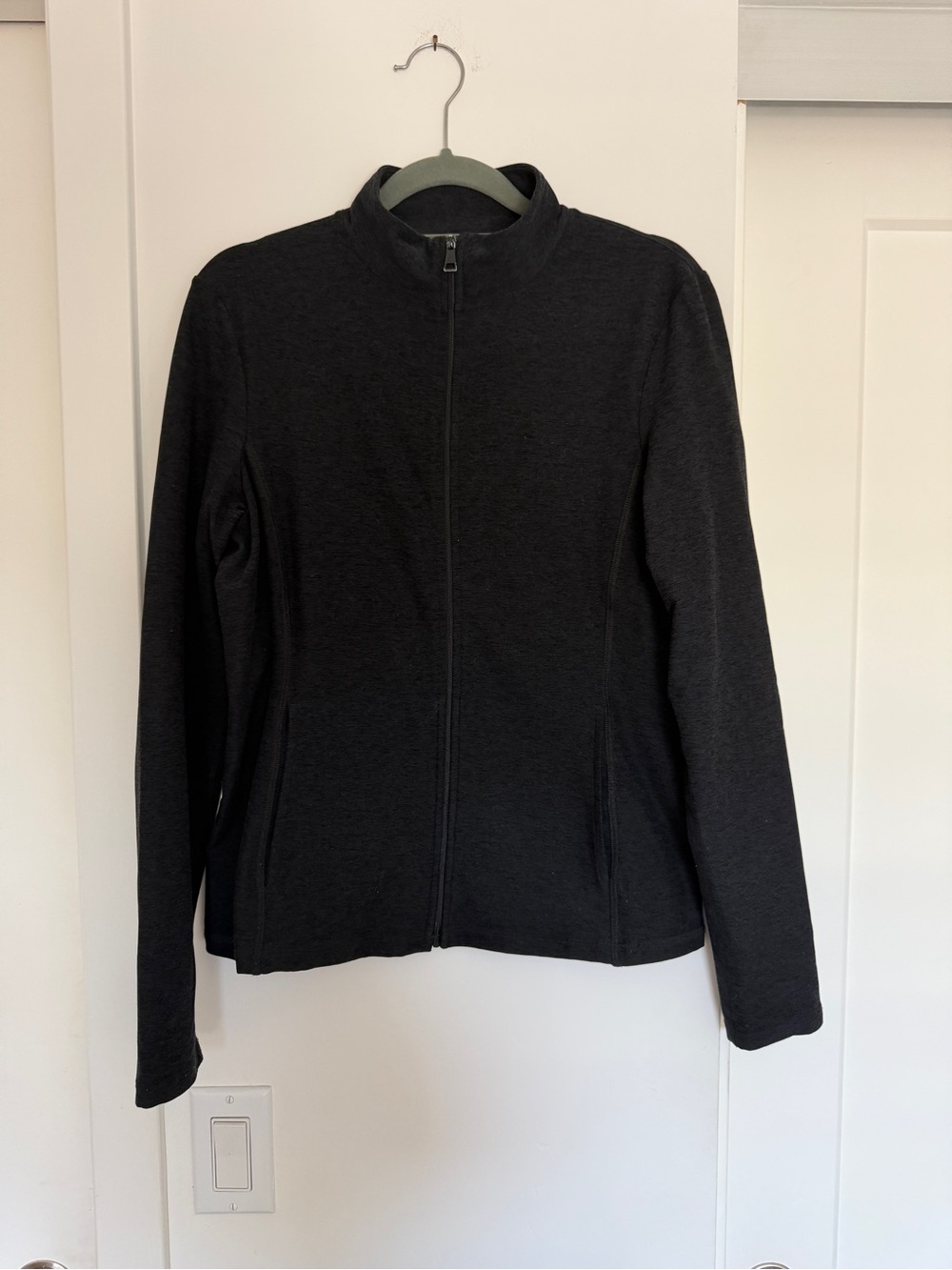 Beyond Yoga Black Full‑Zip Jacket
